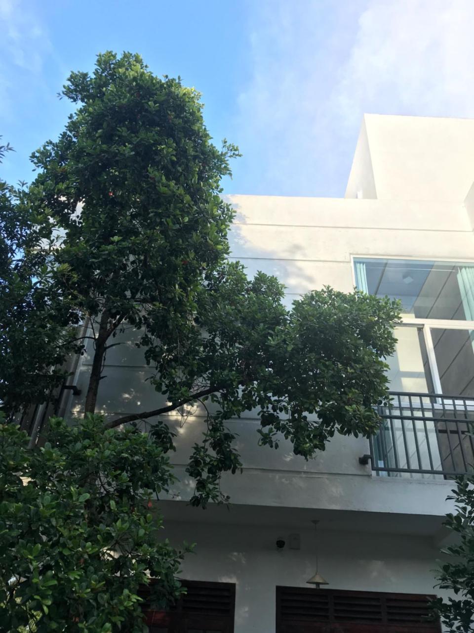 Hikka Hill Loft Apartment Hikkaduwa Bagian luar foto