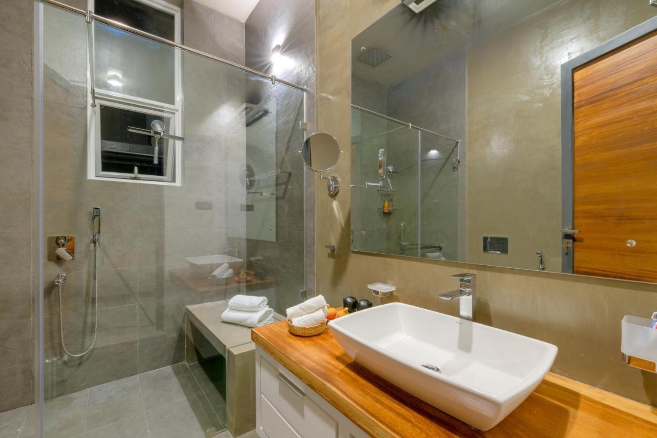 Hikka Hill Loft Apartment Hikkaduwa Bagian luar foto