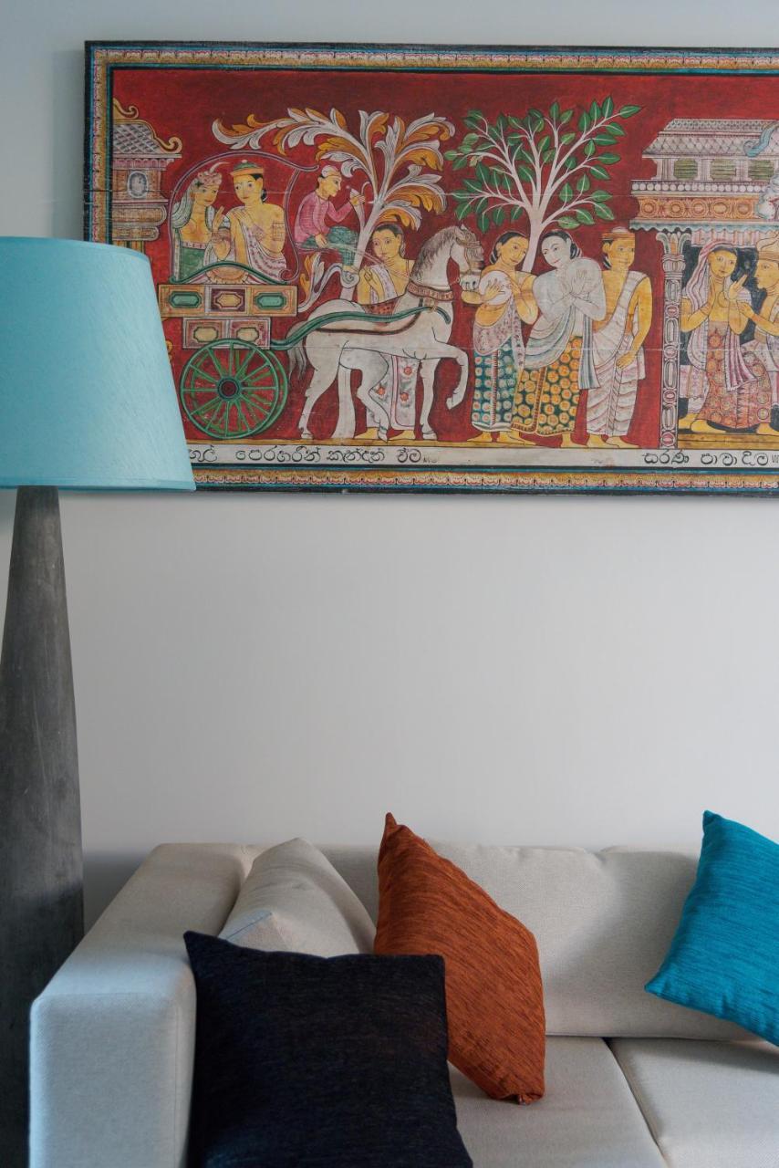 Hikka Hill Loft Apartment Hikkaduwa Bagian luar foto