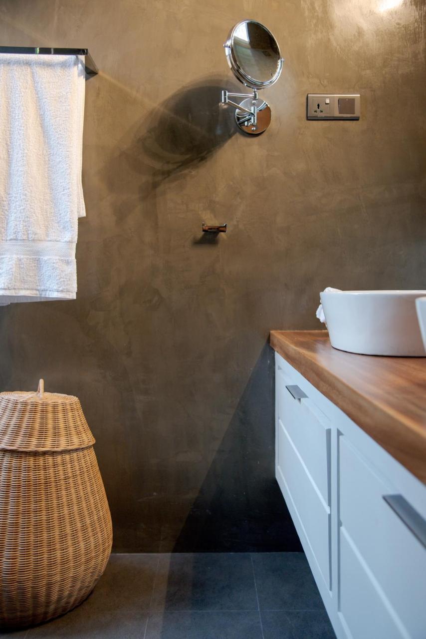 Hikka Hill Loft Apartment Hikkaduwa Bagian luar foto