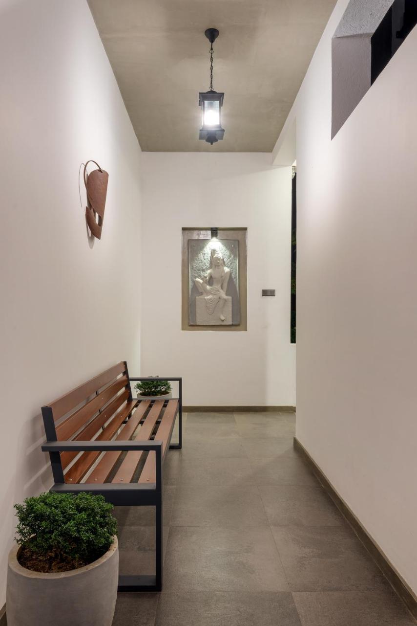 Hikka Hill Loft Apartment Hikkaduwa Bagian luar foto