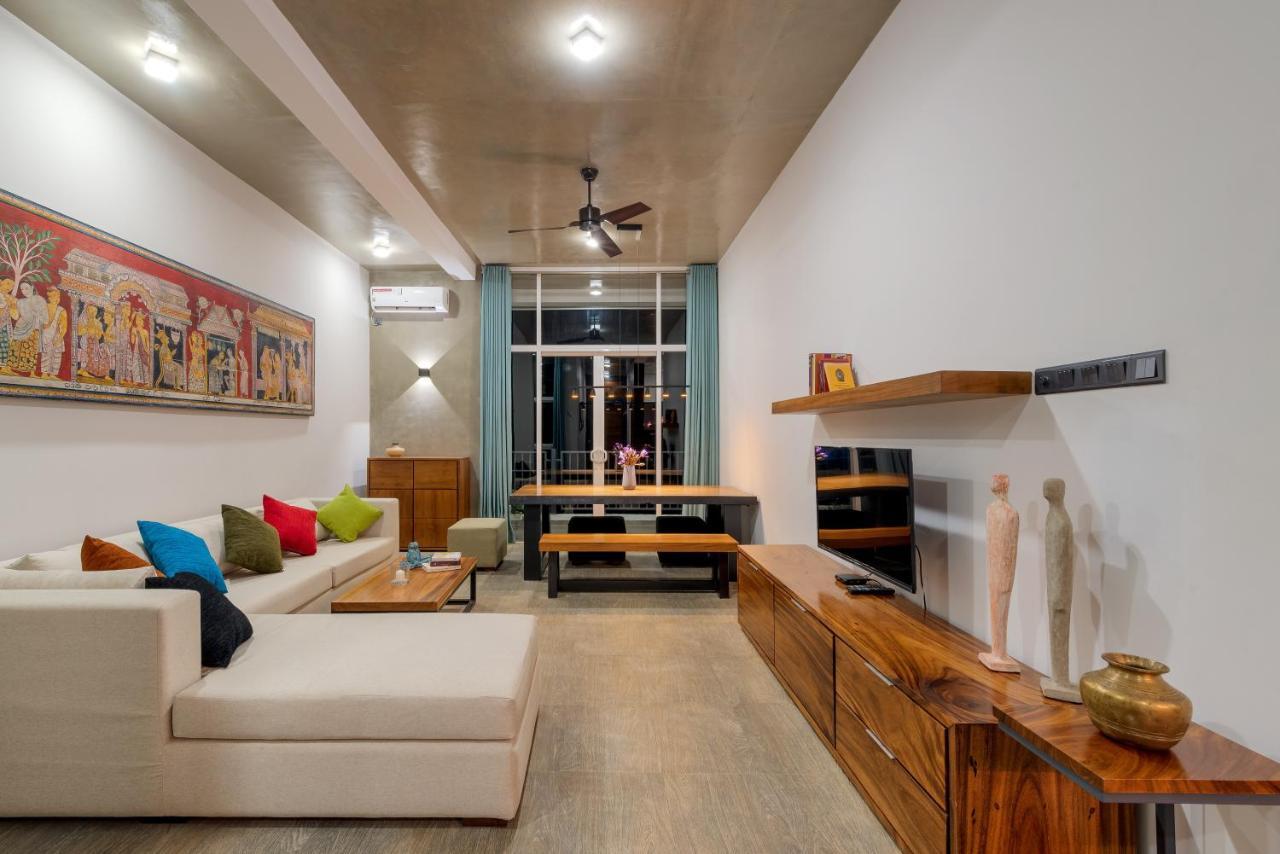 Hikka Hill Loft Apartment Hikkaduwa Bagian luar foto