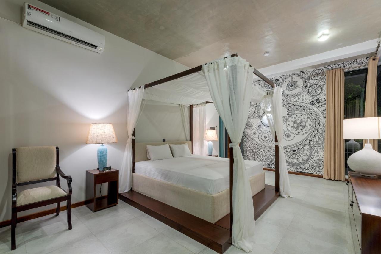 Hikka Hill Loft Apartment Hikkaduwa Bagian luar foto